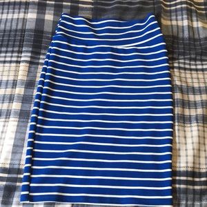 Lularoe Cassie skirt